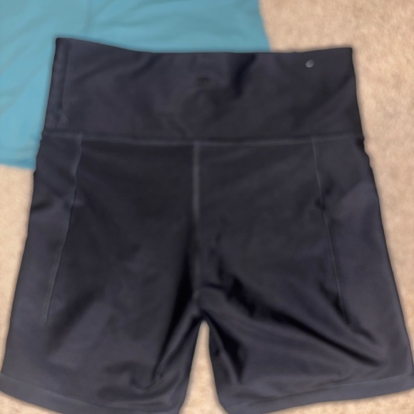 [HIGH RISE] ATHLETIC SHORTS BUNDLE - Picture 3 of 10